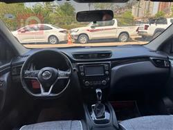 نيسان روج